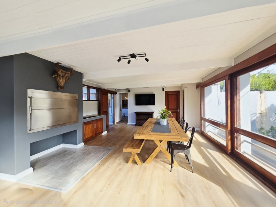 4 Bedroom Property for Sale in Bergsig Western Cape